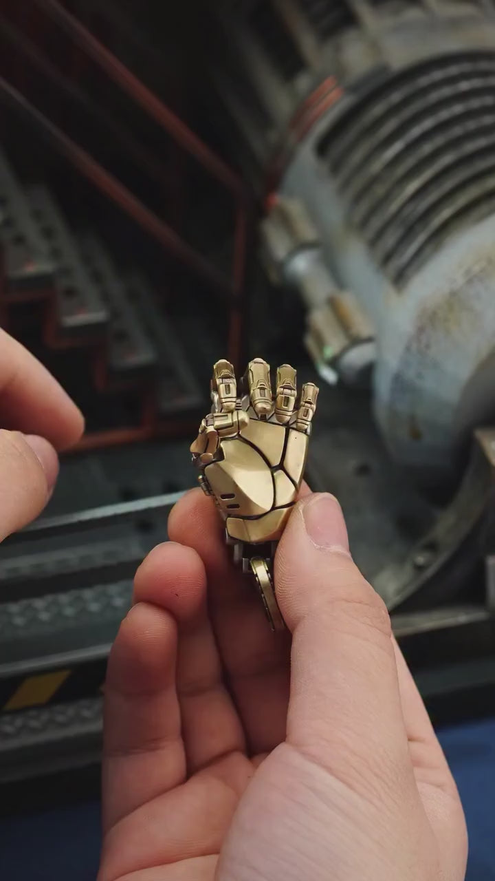 Robot Hand With Movable Fingers Mechanical Bionic Hand Pendant